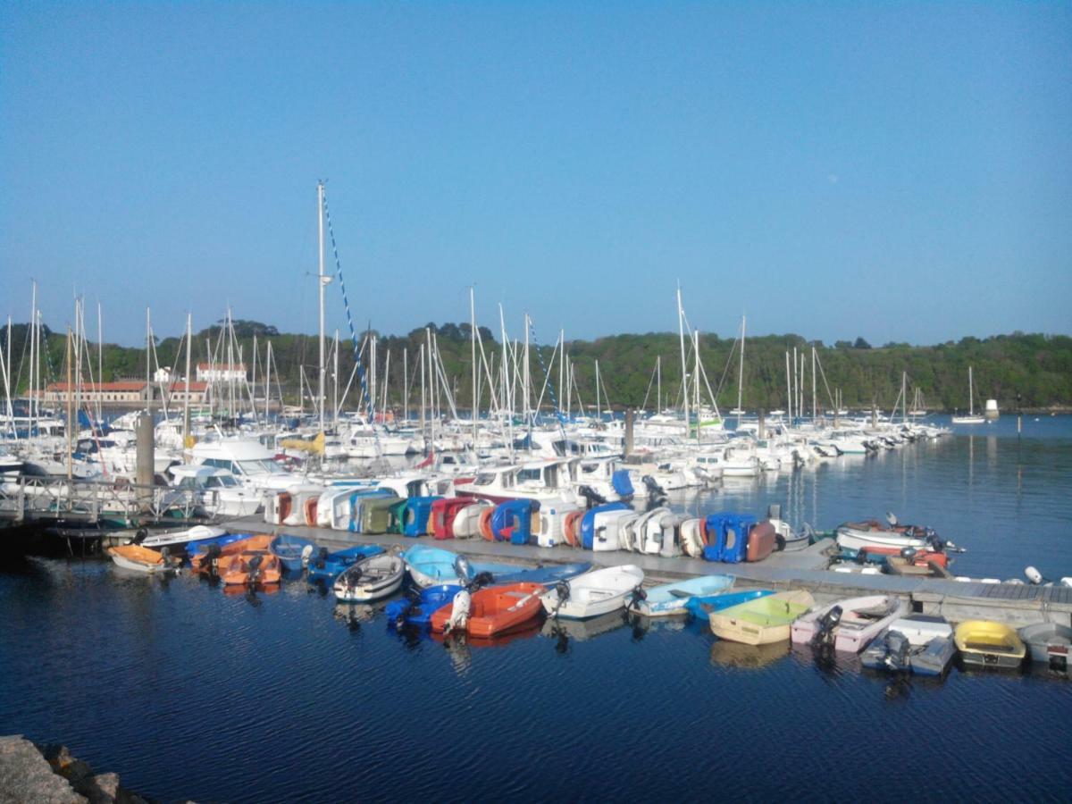 Gite Du Port Sur La Presqu'Ile De Lézardrieux エクステリア 写真