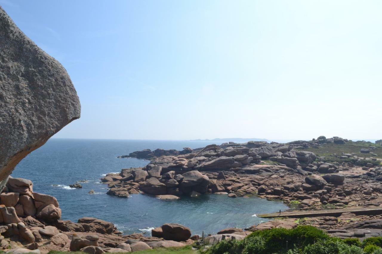Gite Du Port Sur La Presqu'Ile De Lézardrieux エクステリア 写真